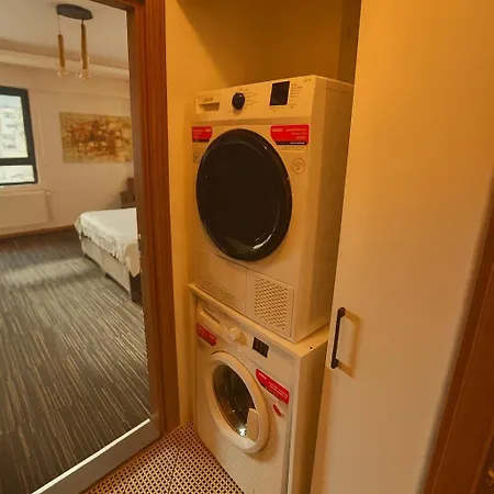 Apartment Guestport No 3 Luxury With Balcony, 2 Bathrooms *